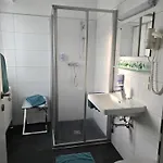 韩飞特酒店 哈莱恩